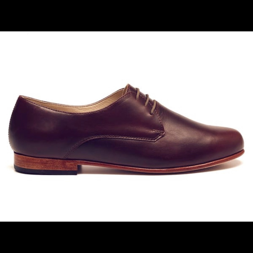 Nisolo Oliver Oxford’s